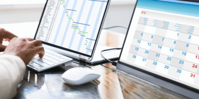 Project Management vs Product Management: 10 Key Differences For Smart Teams Making the Switch