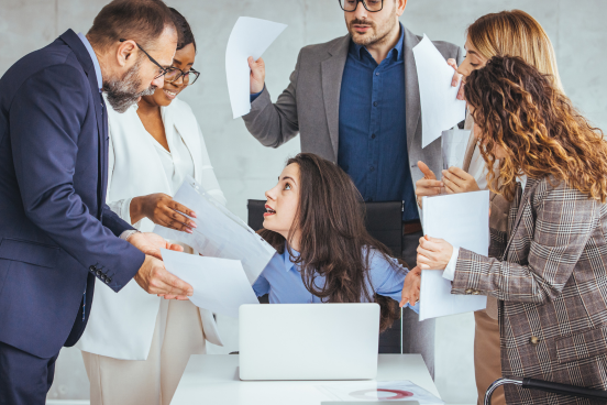 You are currently viewing How to Facilitate Stakeholder Sessions When Conflict Is Inevitable